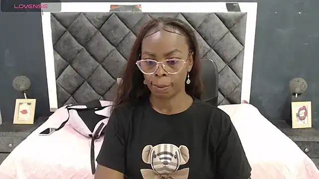 ebony__jheim