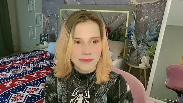 Eva_Hayes3
