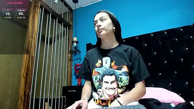 Mia_scarlet69