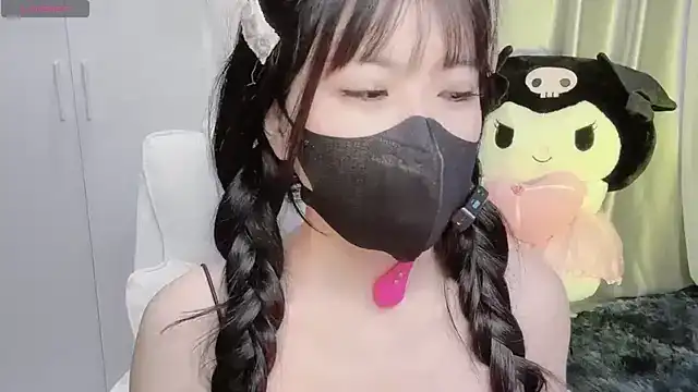 Mya_Lee