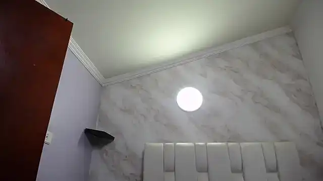 Naughty_Kittenm