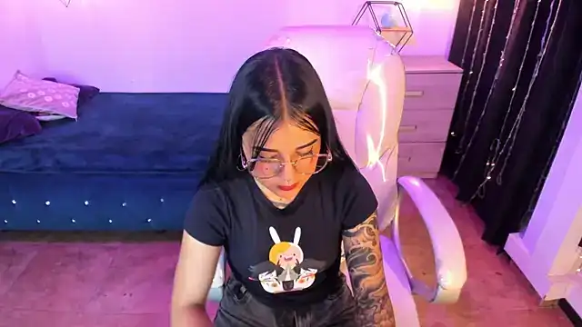 Nicole_Foxx_